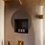 Amara & Private Villa *